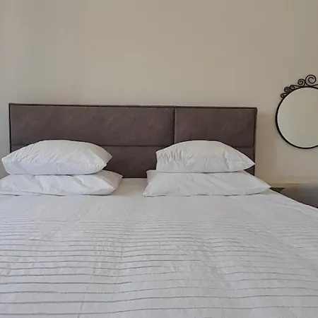 Apartment Dragovic *