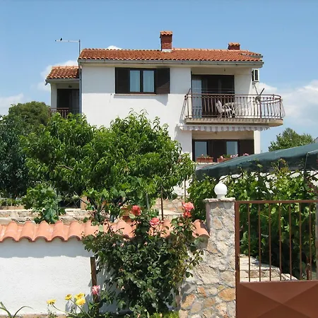 Apartment Dragovic Brodarica (Sibenik-Knin)