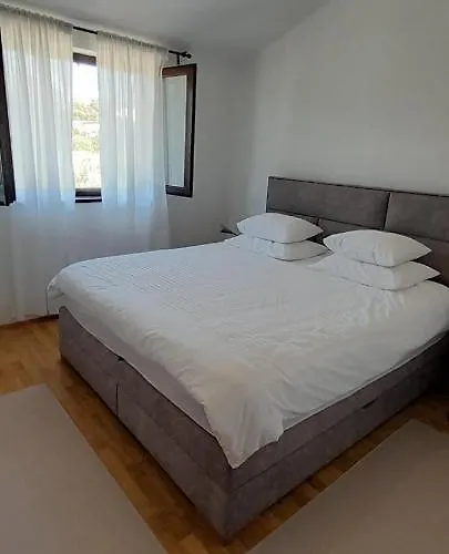 Dragovic Apartamento *